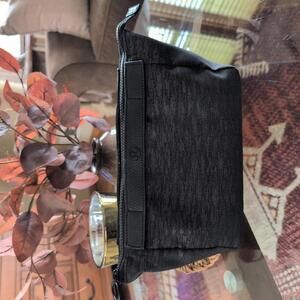 Lululemon Easy Travel Kit Makeup & Toiletry Bag